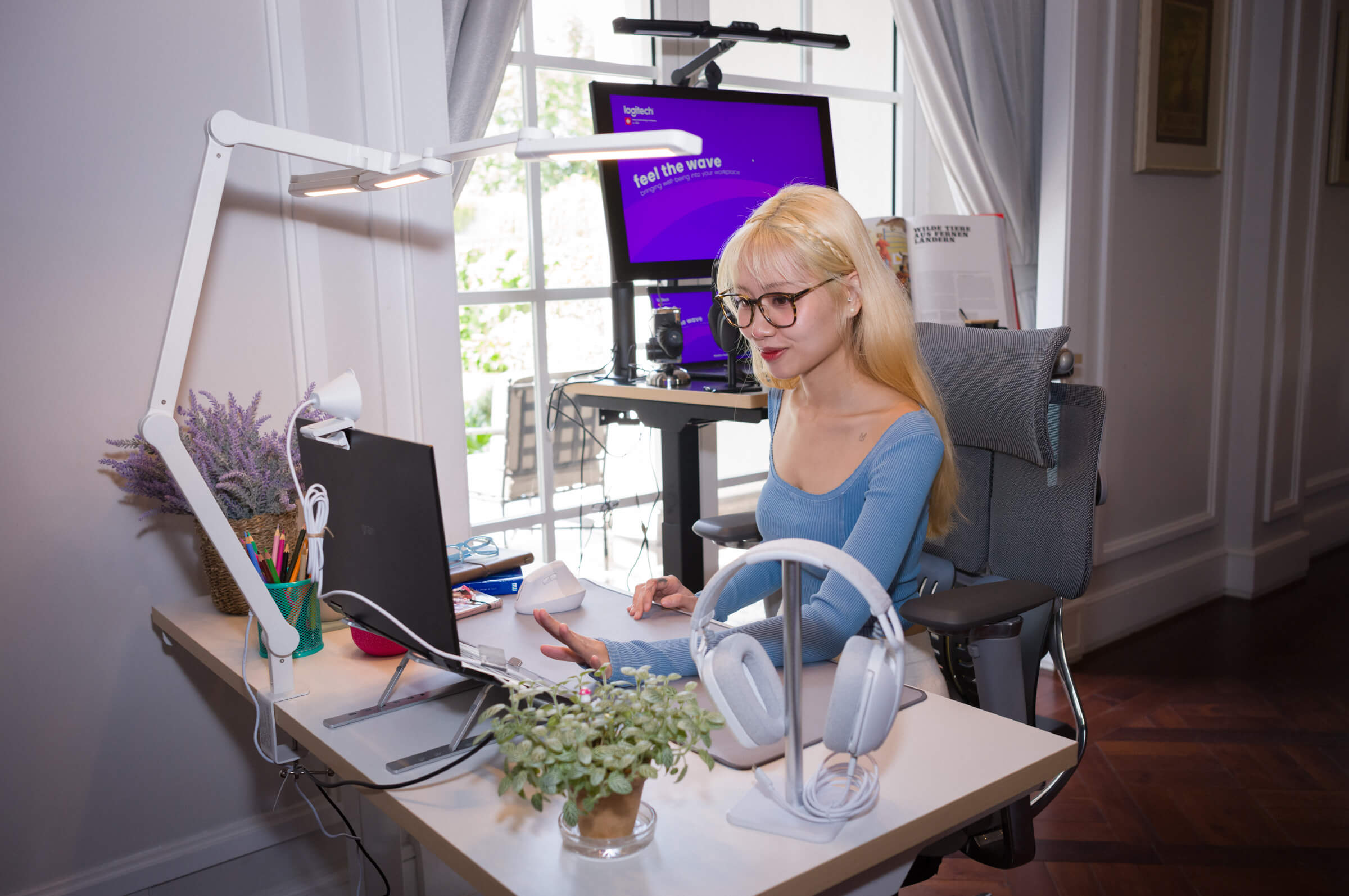 Top 5+ mẫu phụ kiện công thái học không thể thiếu cho một góc set up hoàn hảo 