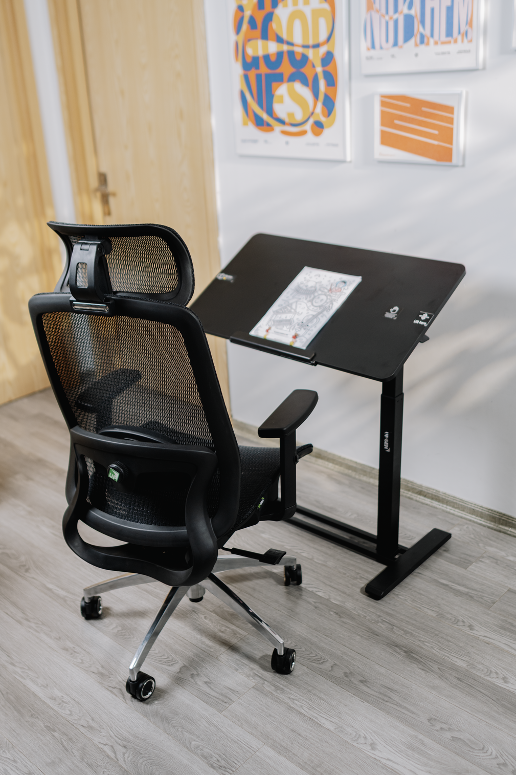 Bàn Nâng Hạ Di Động Gấp Gọn Upgen Stand Go Fold