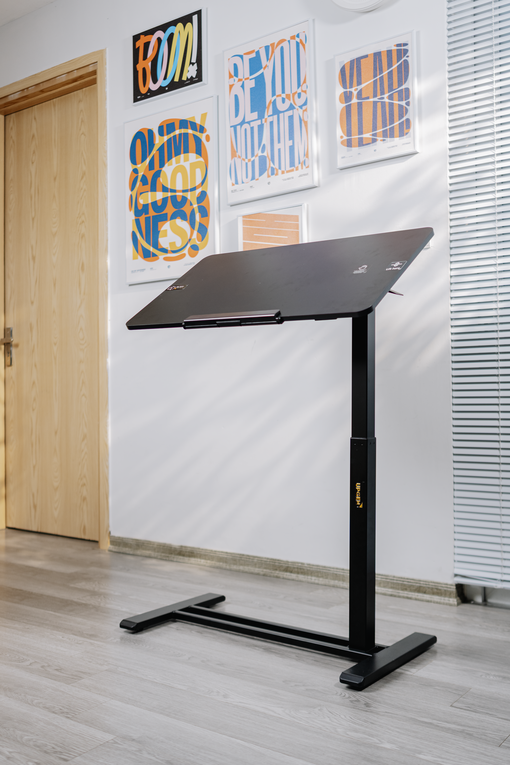 Bàn Nâng Hạ Di Động Gấp Gọn Upgen Stand Go Fold