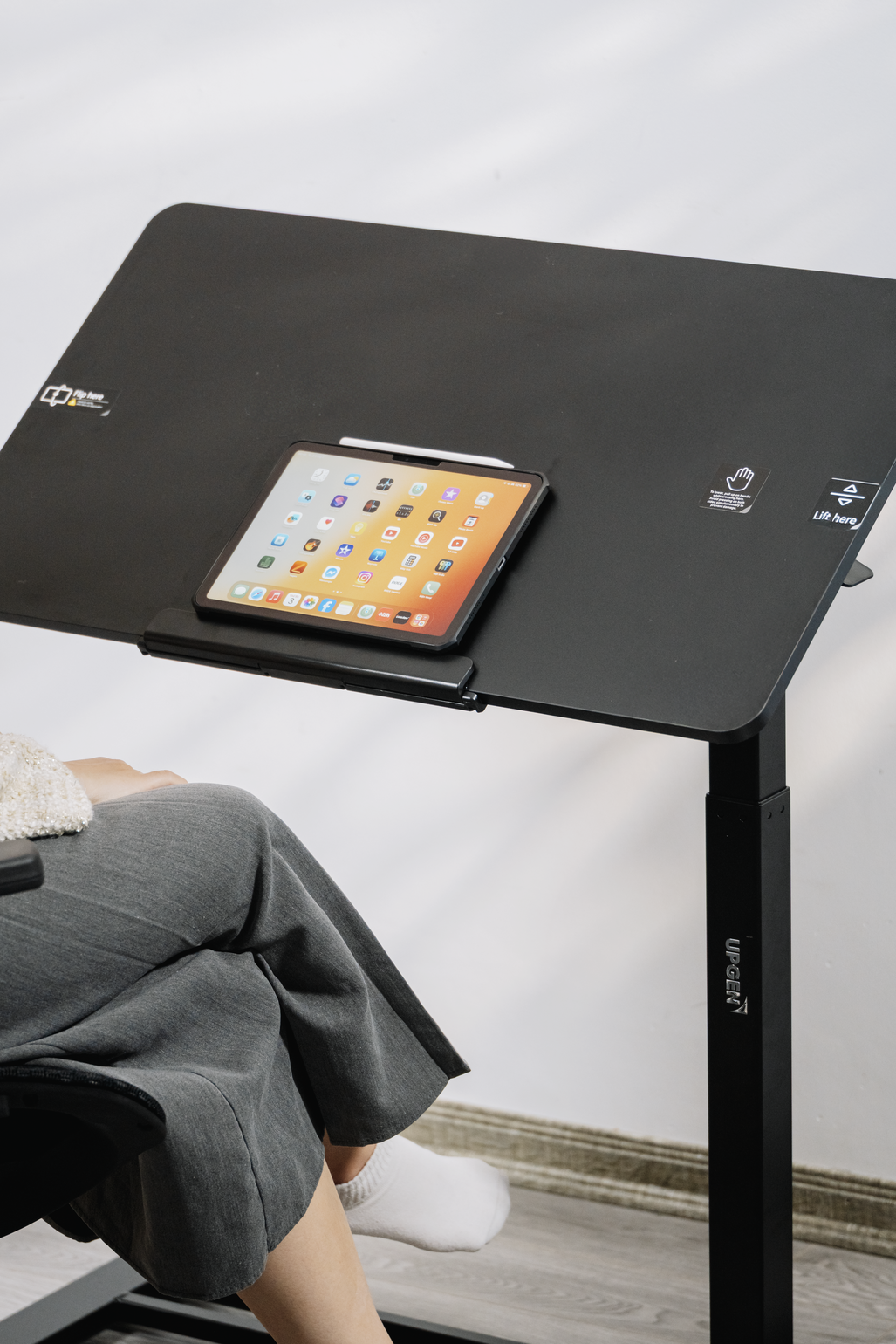 Bàn Nâng Hạ Di Động Gấp Gọn Upgen Stand Go Fold