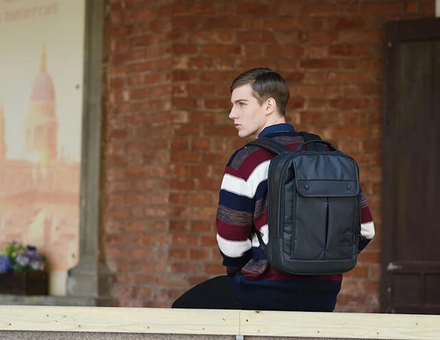 Thương hiệu balo Arctic Hunter