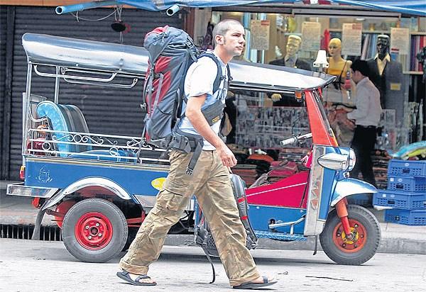 Tây ba lô nghĩa là gì ?