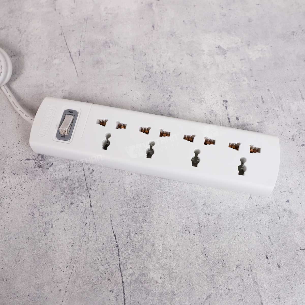 Ổ cắm điện Hunkey SZM401