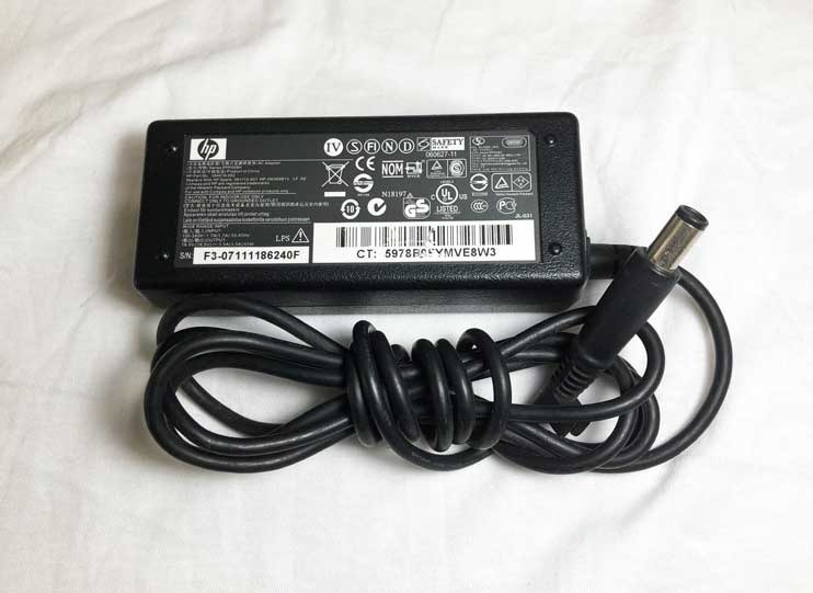Sạc laptop HP kim thường