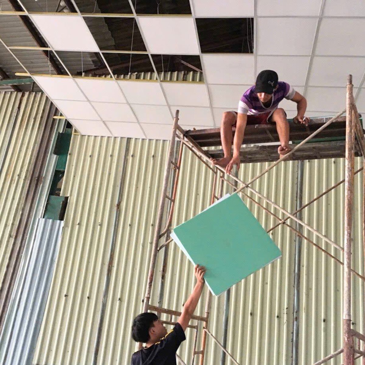 TẤM TRẦN CÁCH NHIỆT ECO FOAM