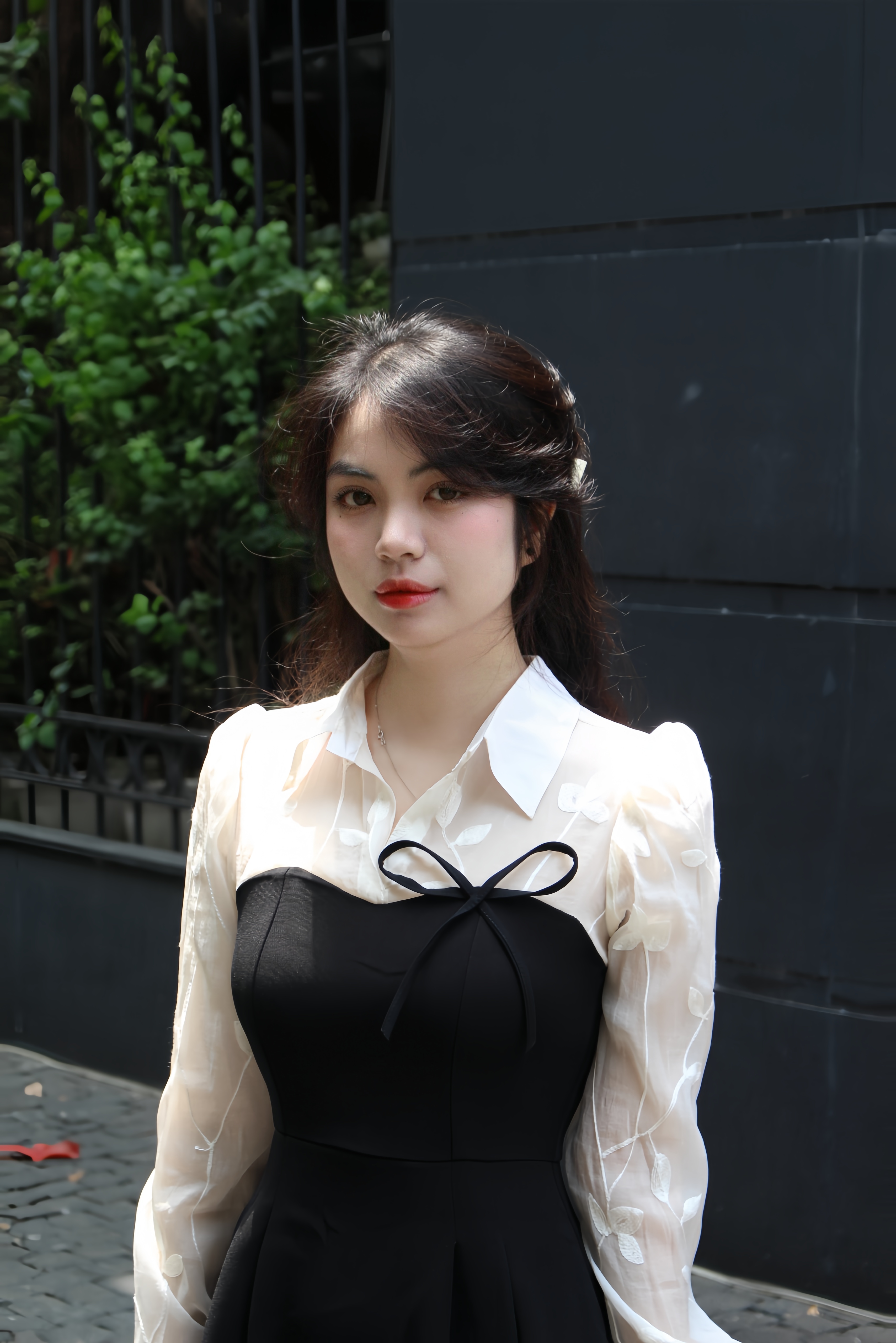 Đầm thiết kế VHF02