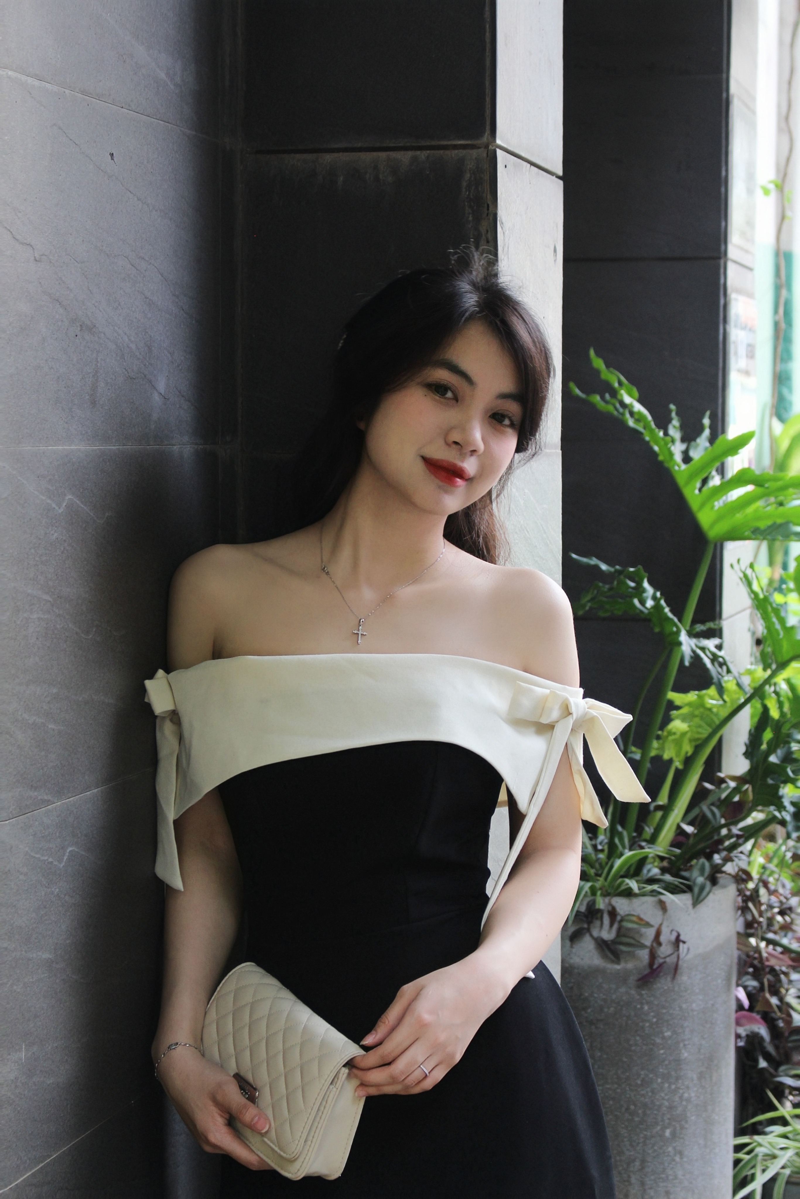 Đầm thiết kế VHF02
