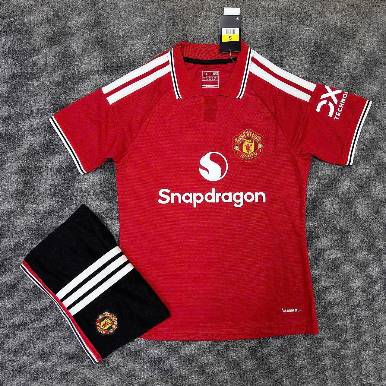 Manchester United 2026 - 2027