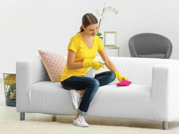 Cách làm sạch sofa giường gấp vải bố hiệu quả đơn giản nhất