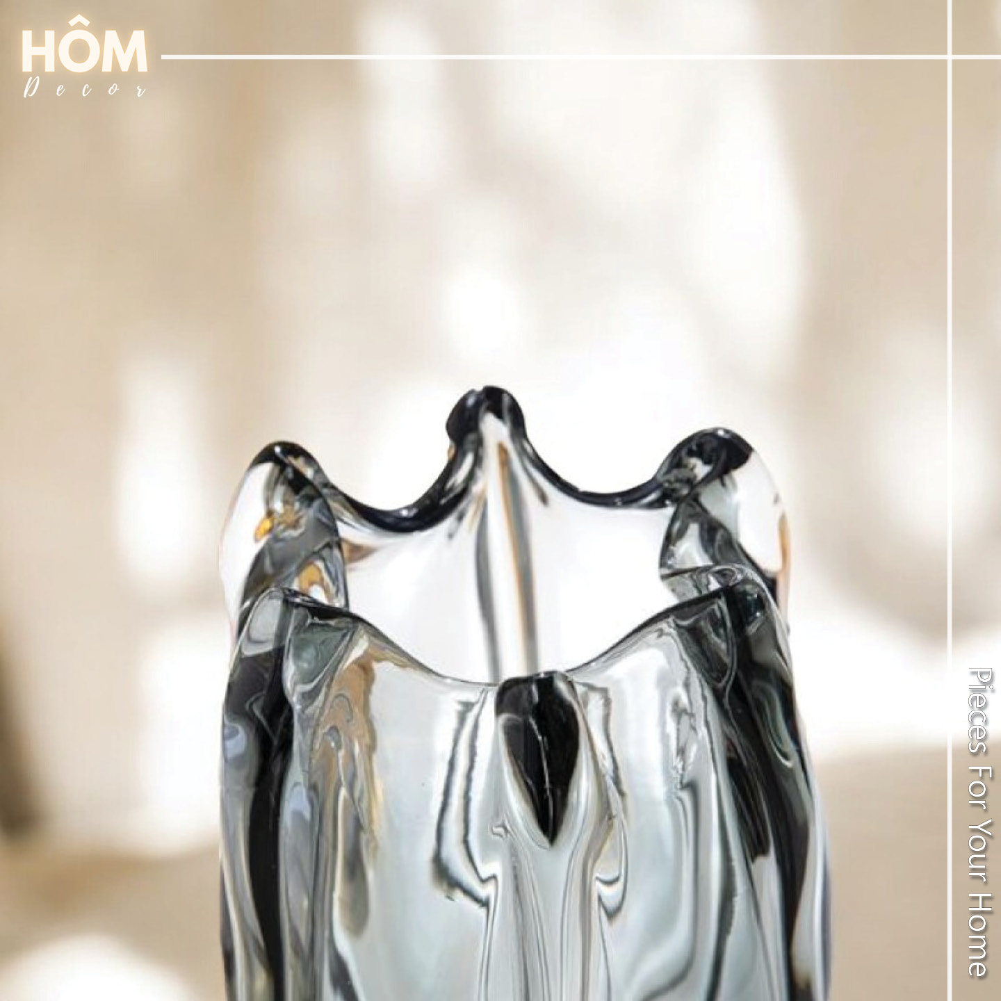 Bình hoa thủy tinh ống loe