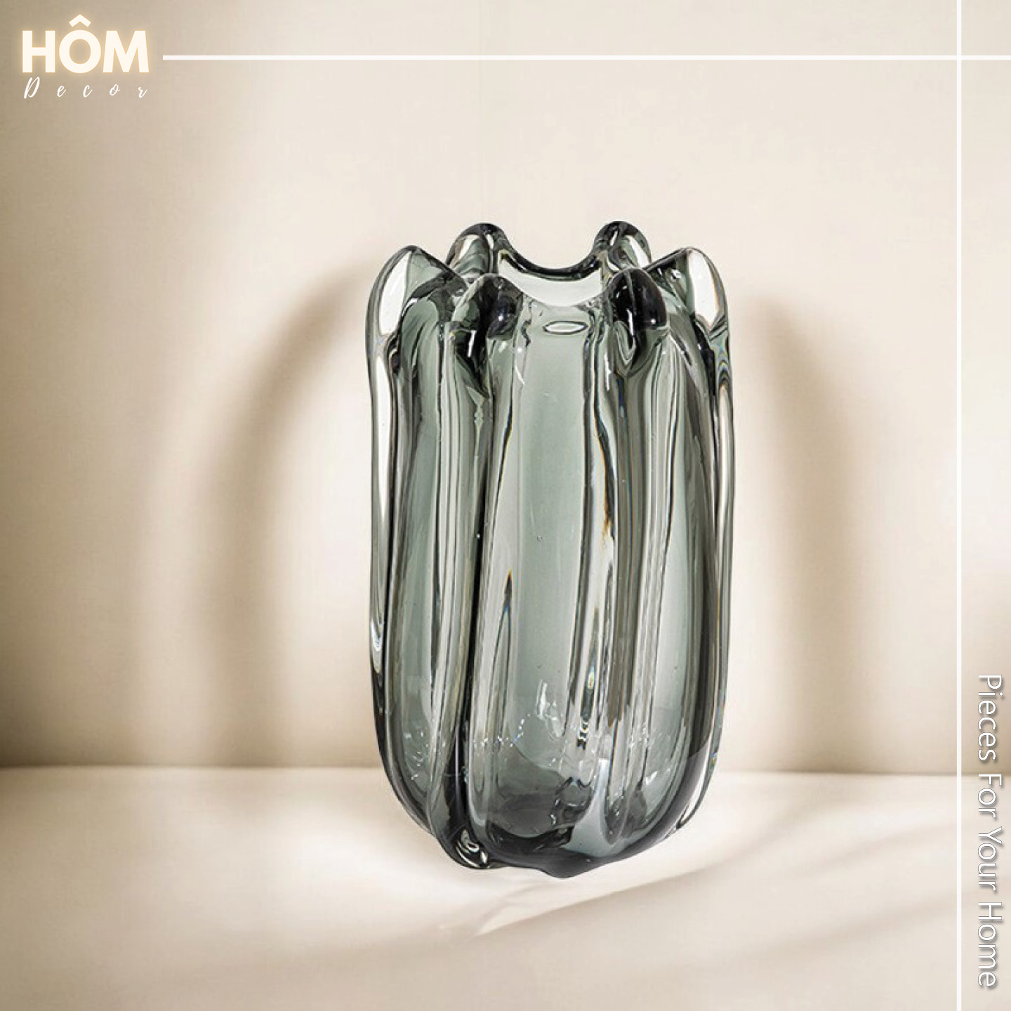 Bình hoa thủy tinh ống loe