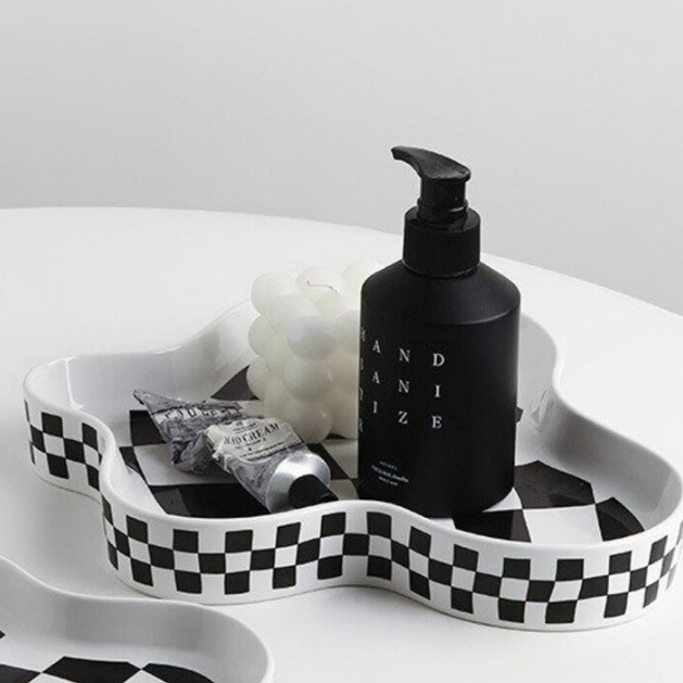 Khay gốm sứ caro trắng đen