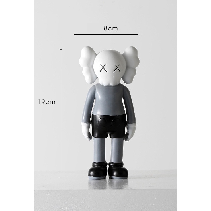Tượng Kaws