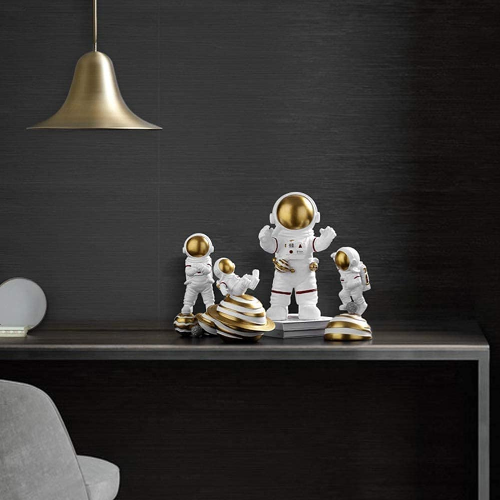 Bộ tượng phi hành gia