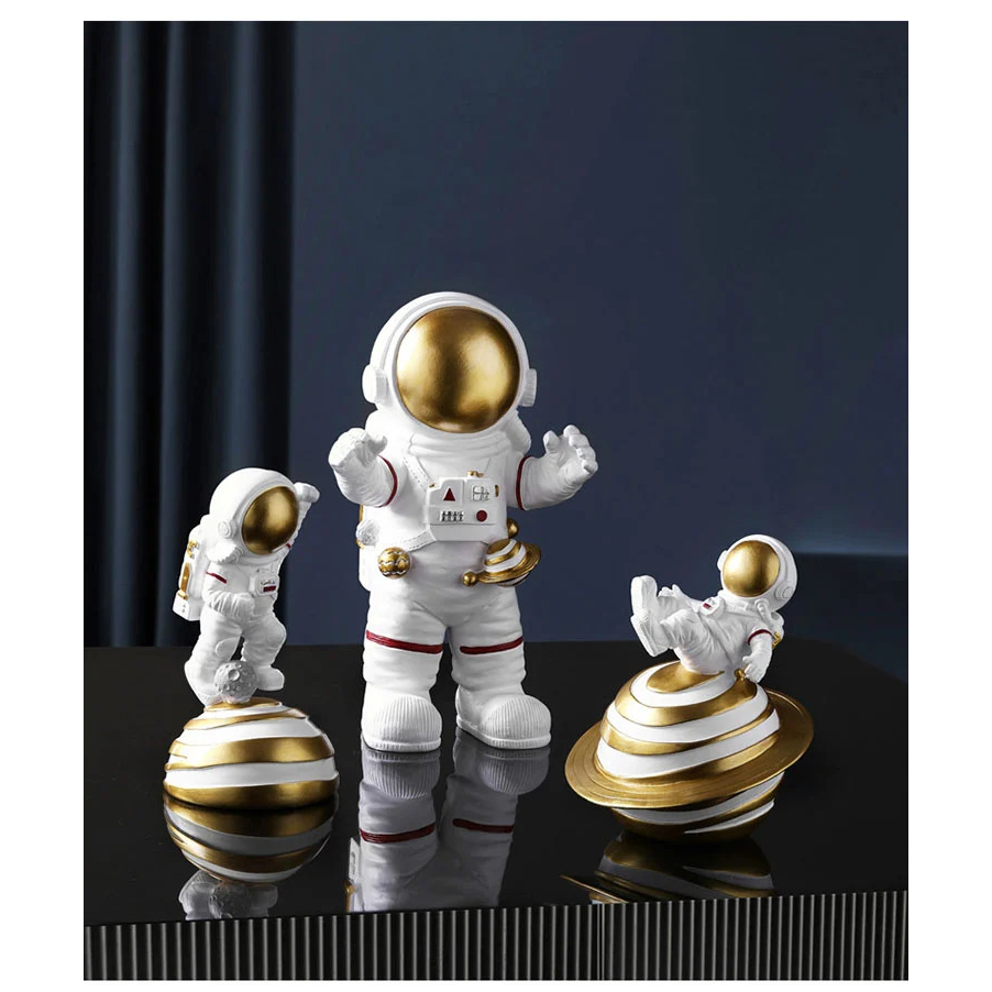 Bộ tượng phi hành gia