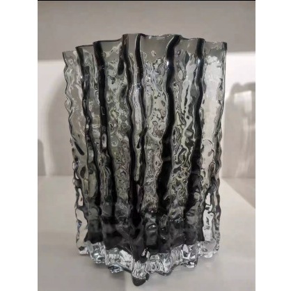 Bình hoa kim cương