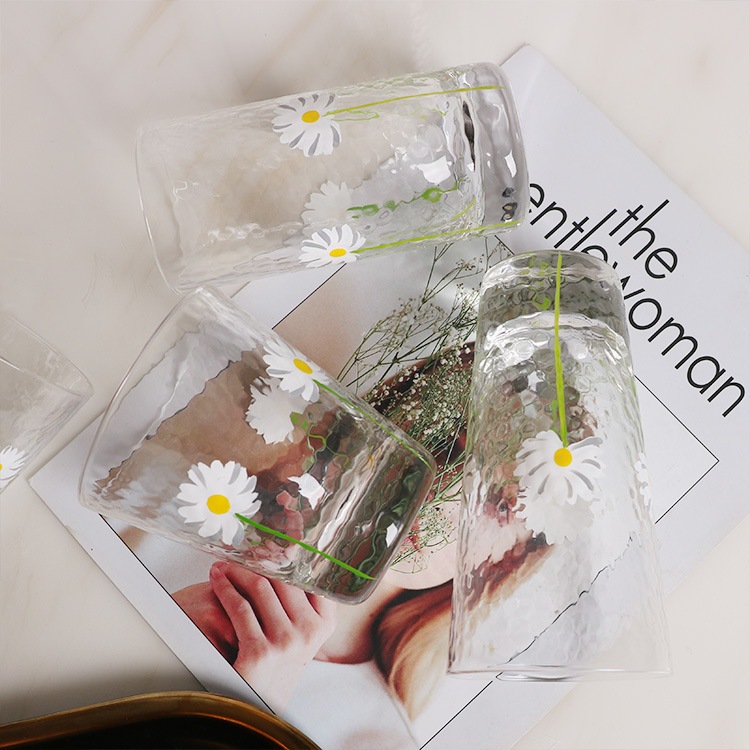 Cốc/ly nước thủy tinh in hình bông cúc