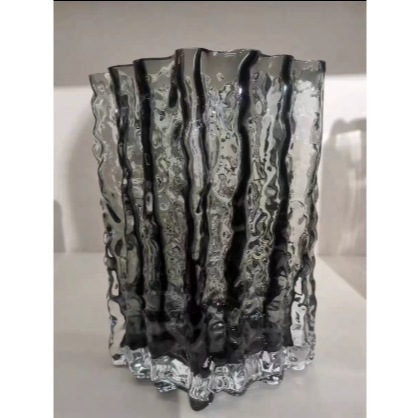 Bình hoa kim cương