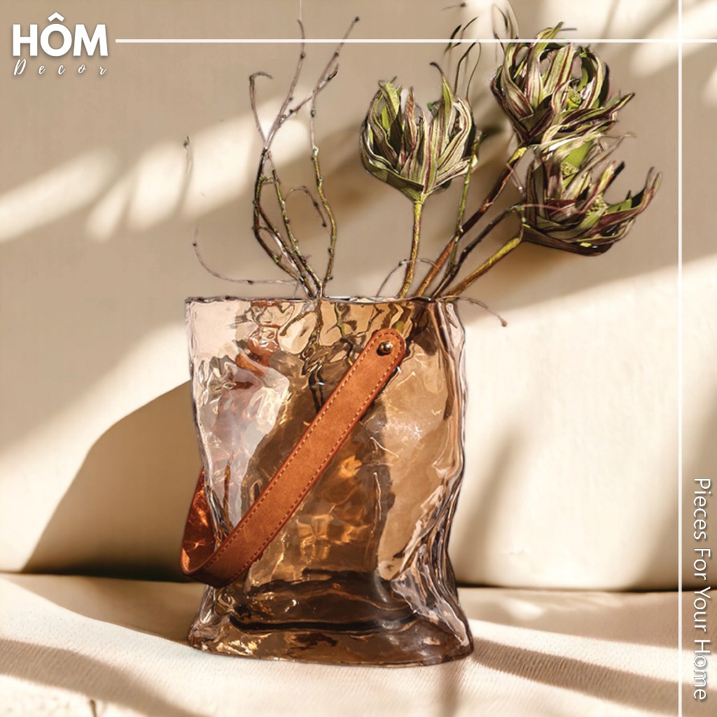 Bình hoa hổ phách hình túi xách