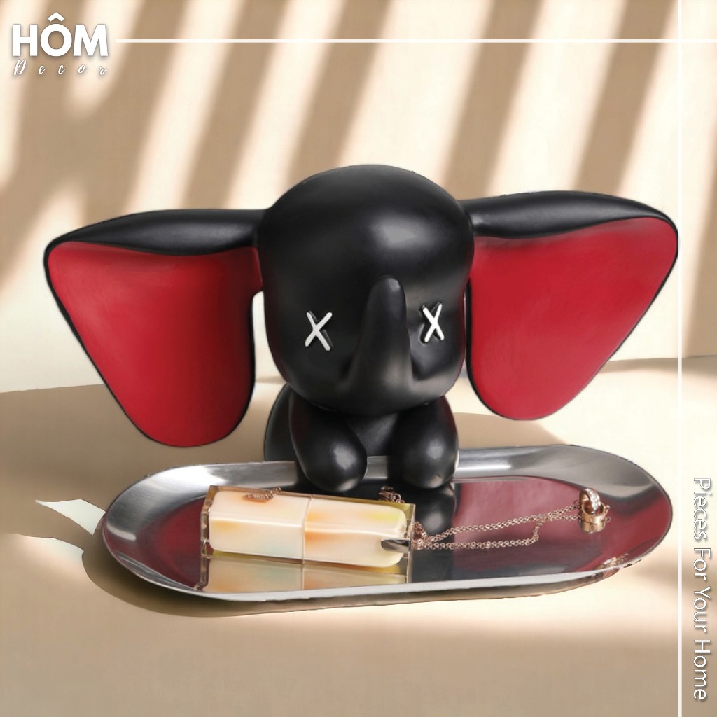 Chú voi bê khay ngộ nghĩnh