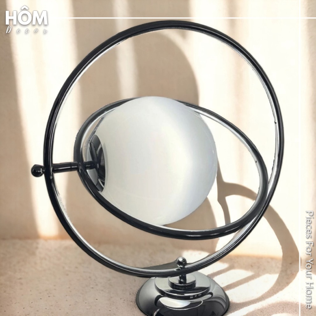 Đèn ngủ thiết kế hành tinh xoay vòng