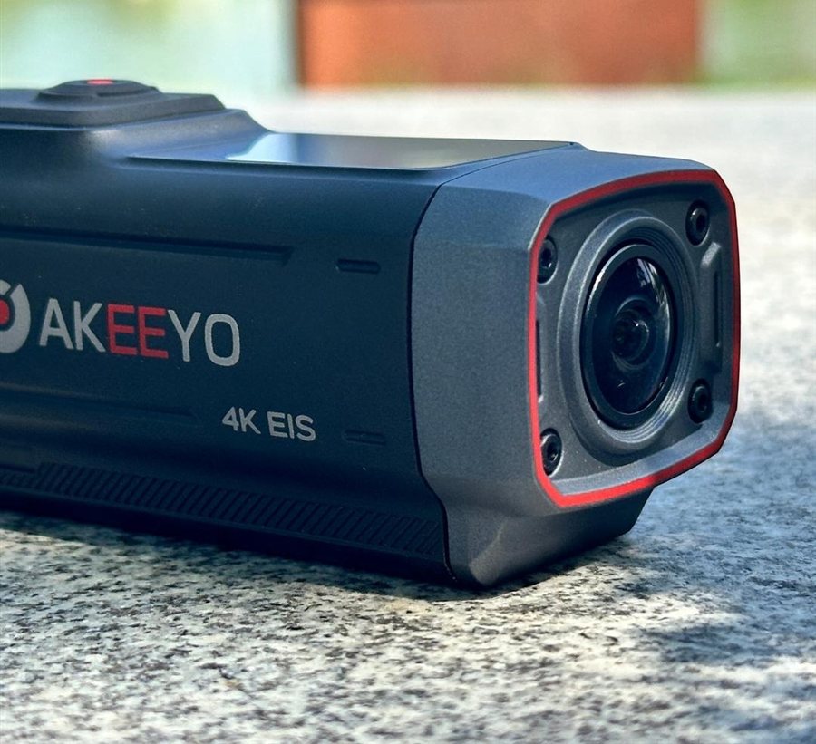 Camera Hành Trình Xe Máy Akeeyo AKY-730 Pro | 4K, Tích Hợp GPS