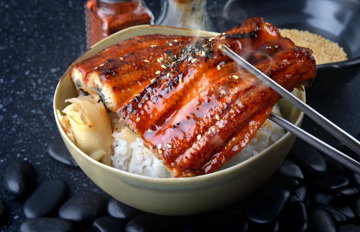 Lươn Biển Nướng Sốt Teriyaki Vị Đậm Đà Không Cay Eunha Hàn Quốc 200gram