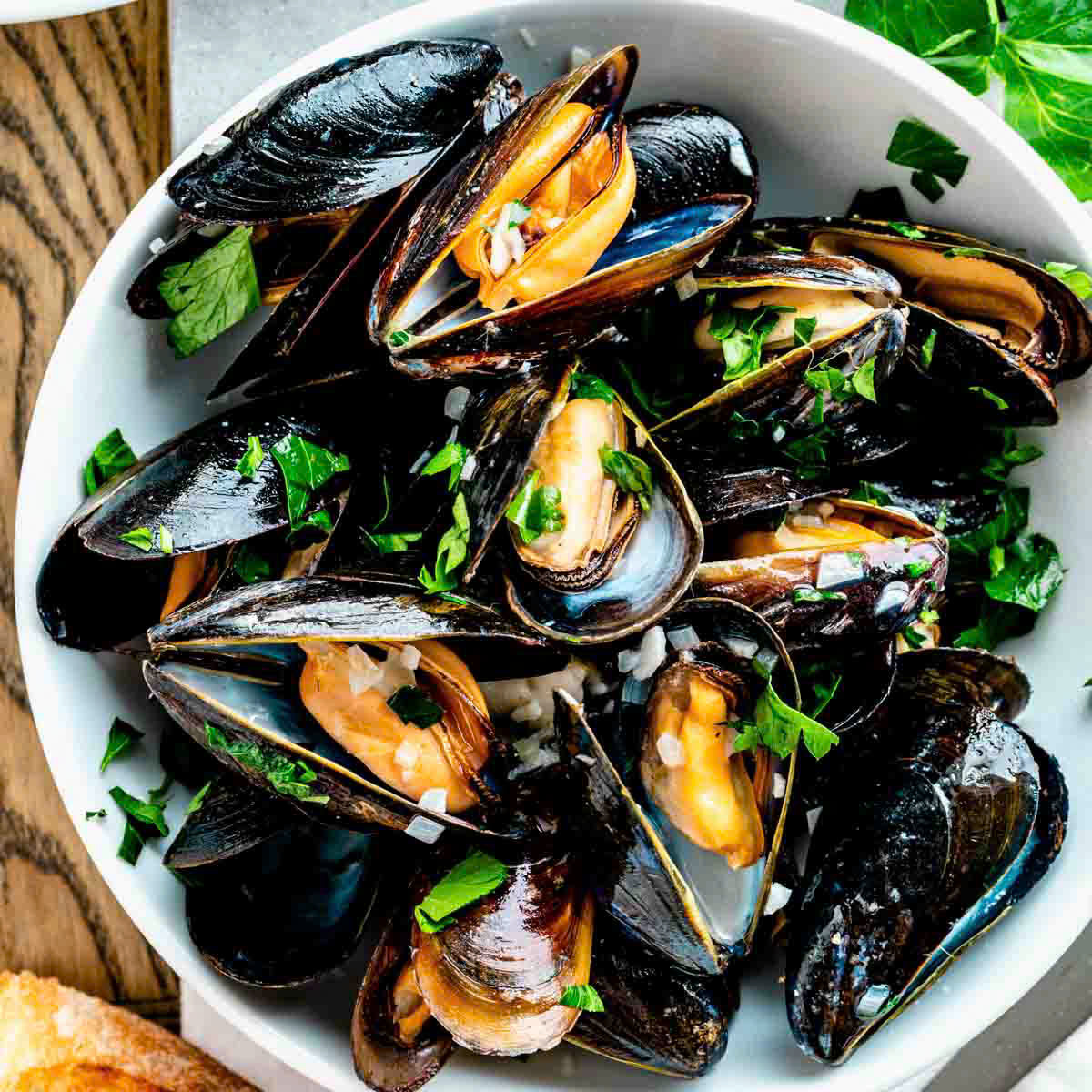 Vẹm Đỏ Đông Lạnh Hàn Quốc Tươi Ngon 1kg