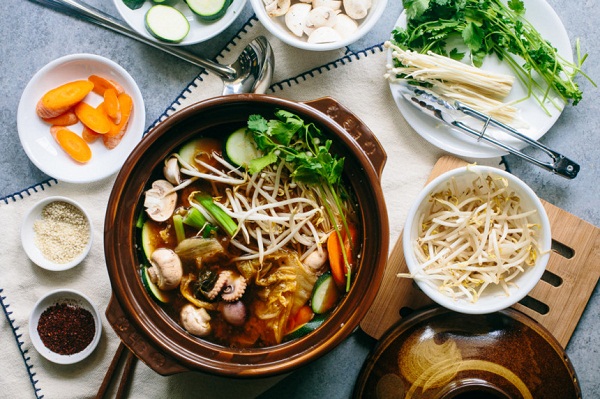 Cách nấu lẩu bạch tuộc thơm ngon lạ miệng