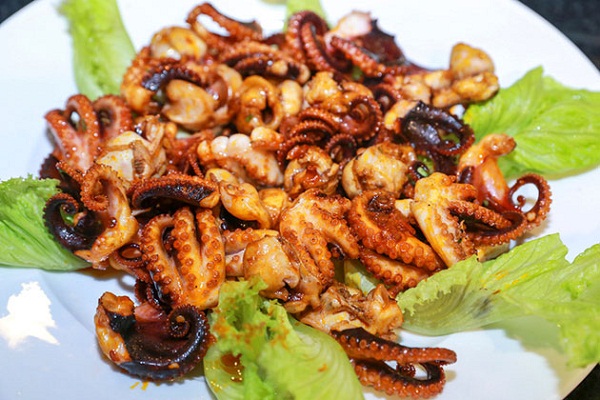 bạch tuộc nướng muối ớt 2