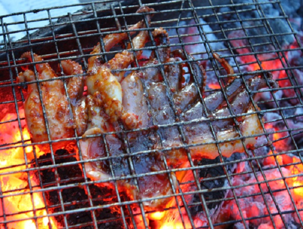 bạch tuộc ướp sa tế