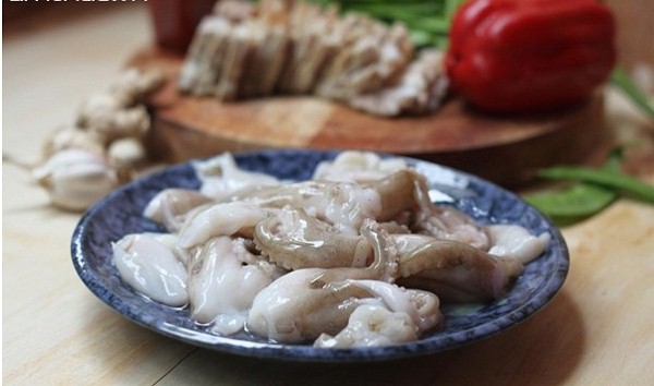 bạch tuộc xào rau củ