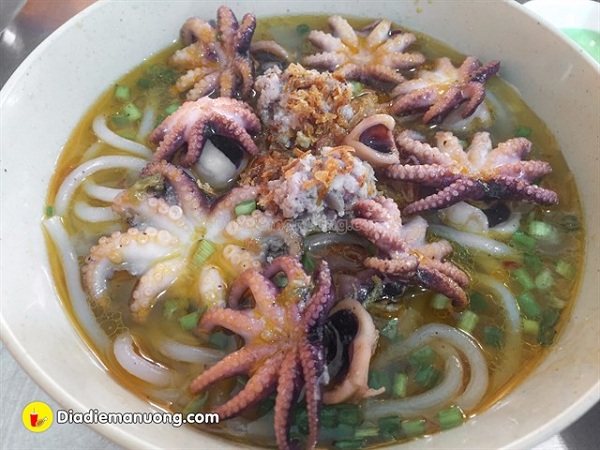 banh canh bach tuoc