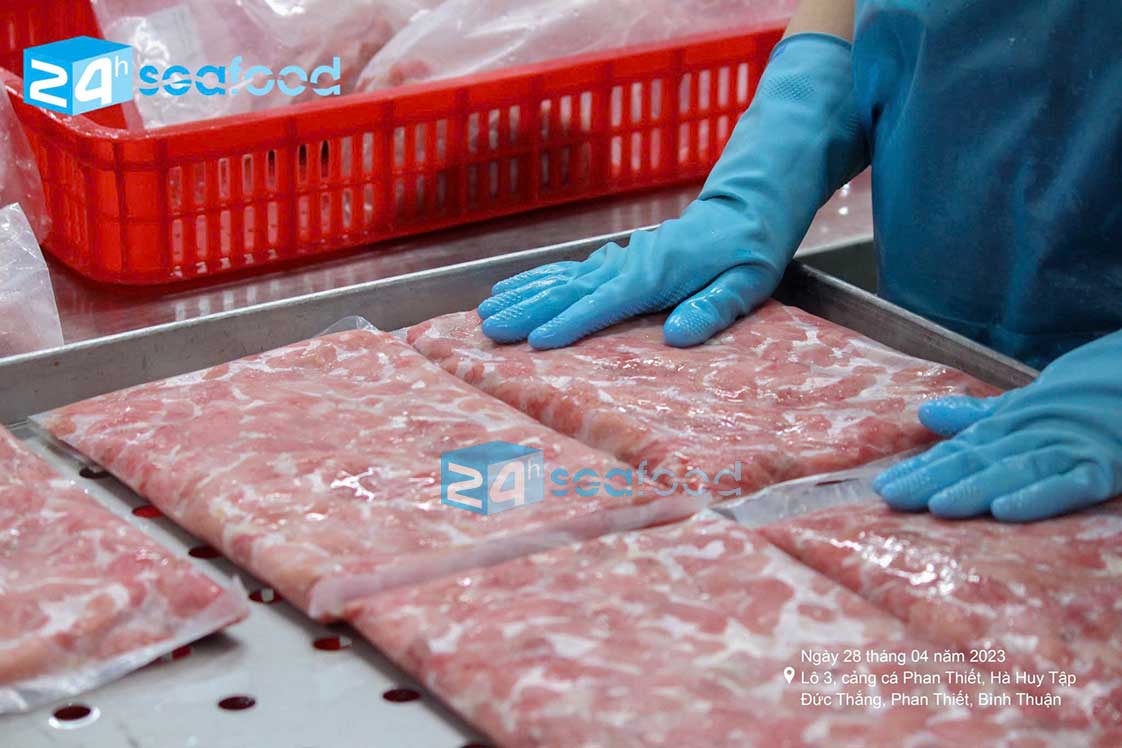 chế biến cấp đông IQF sản phẩm bao tử cá basa đông lạnh