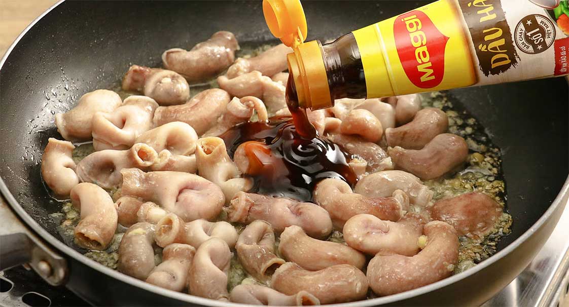 phi tỏi và xào bao tử cá basa