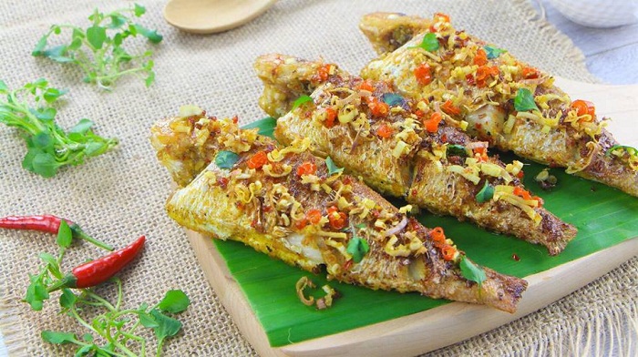 ca huong chien sa ot cá hường chiên sả ớt