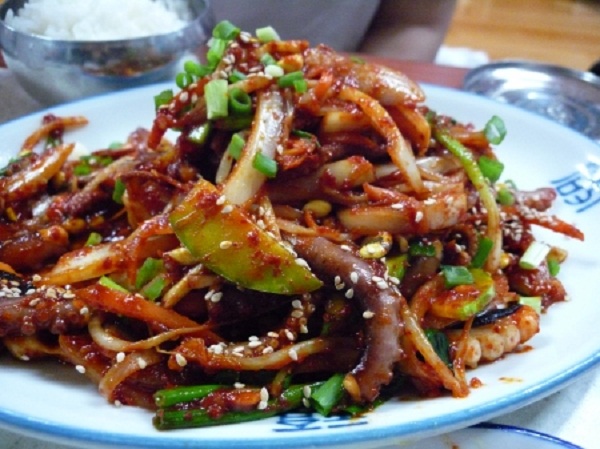 Cách làm bạch tuộc xào sa tế