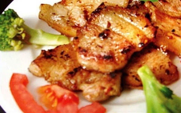 cách ướp thịt ba chỉ nướng sa tế