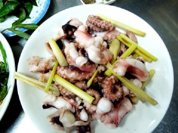 chế biến bạch tuộc hấp