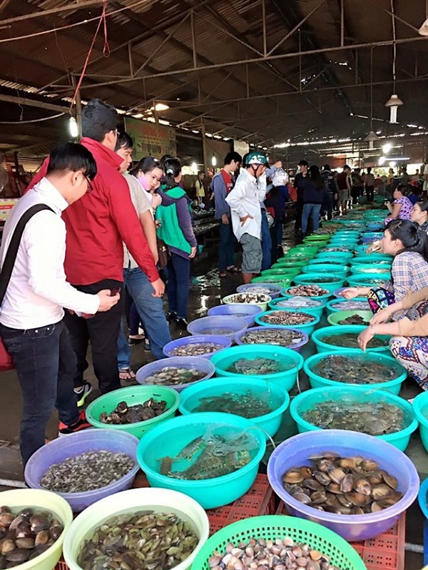 chợ hải sản cần giờ