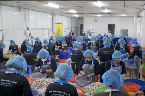 Gia công hải sản tại nhà máy 24h Seafood