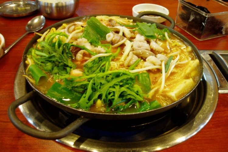 lẩu bạch tuộc lau bach tucoc