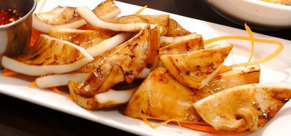 mực 1 nắng chiên nước mắm