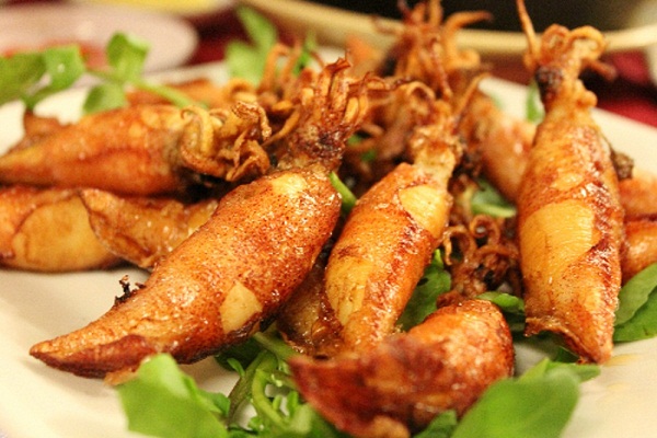 mực trứng chiên