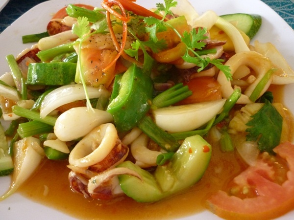 mực xào chua ngọt