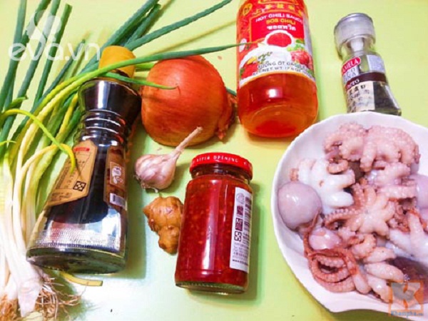 nguyen lieu bach tuoc xao hanh tay