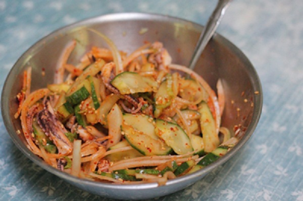 nộm bạch tuộc