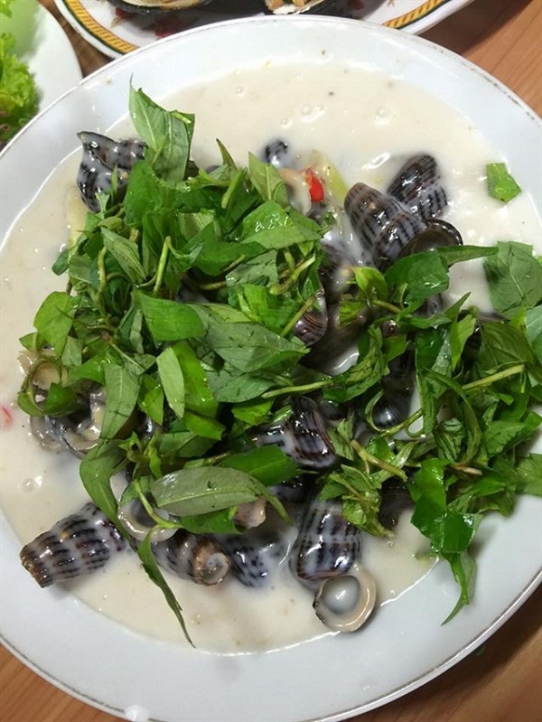 ốc len xào dừa