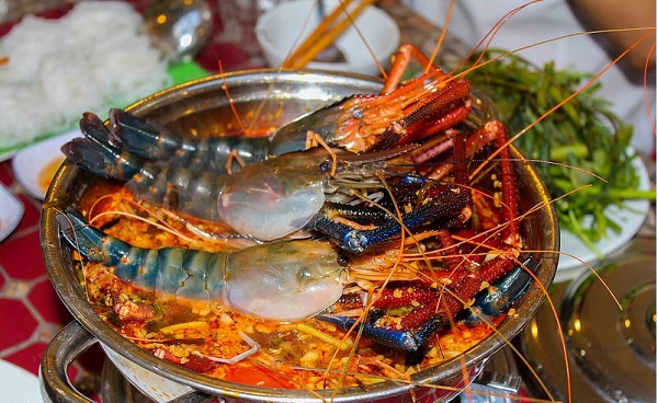 quán lẩu tôm càng