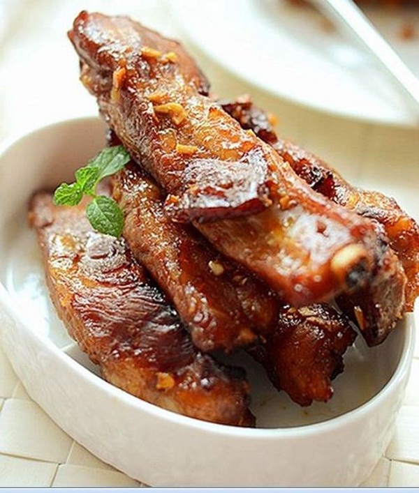 sườn heo nướng